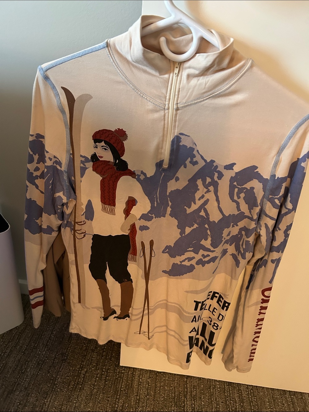 Woman’s Beige Ski-Graphic Quarter-Zip Sweater Neve sz L